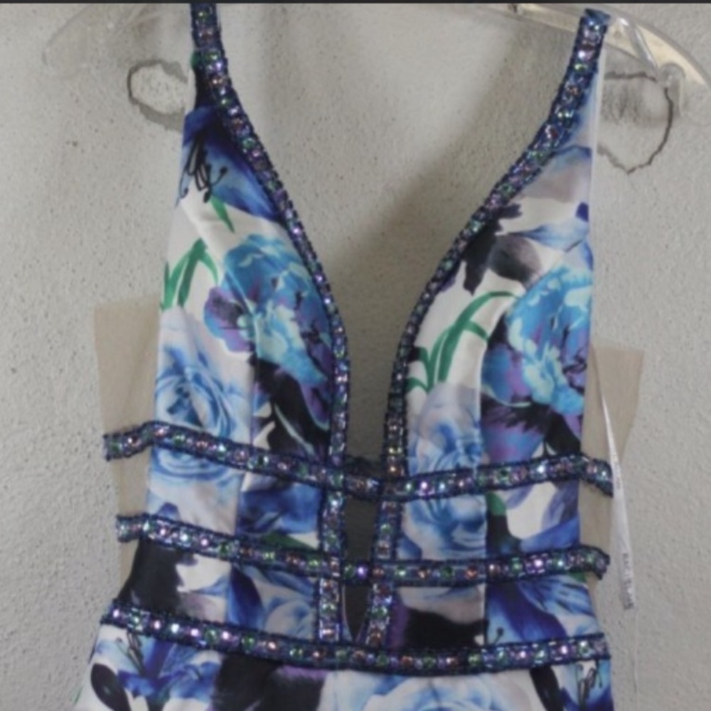 SOLD!!!Nwt Rachel Allan blue floral beaded gown - Picture 4 of 8